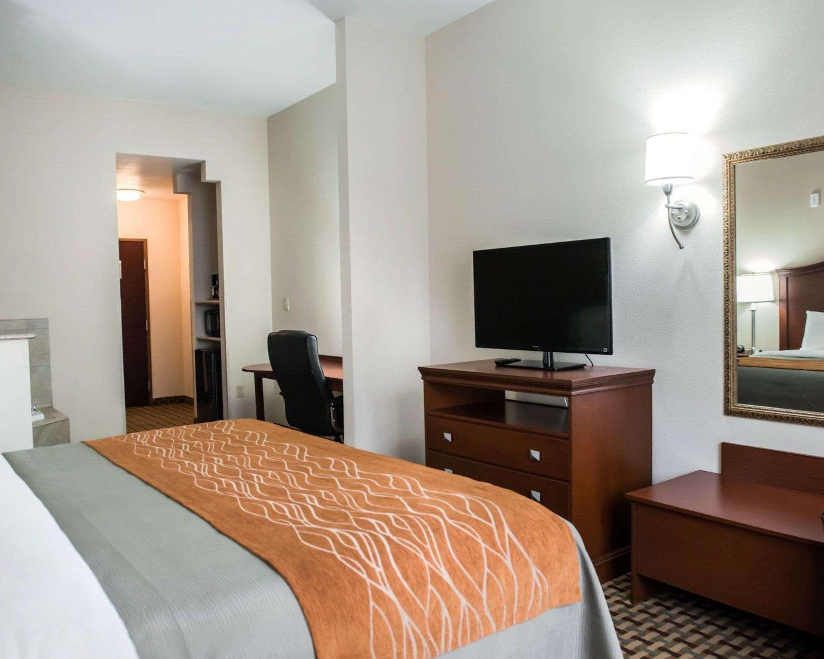 Comfort Inn & Suites Midway - Tallahassee West Εξωτερικό φωτογραφία