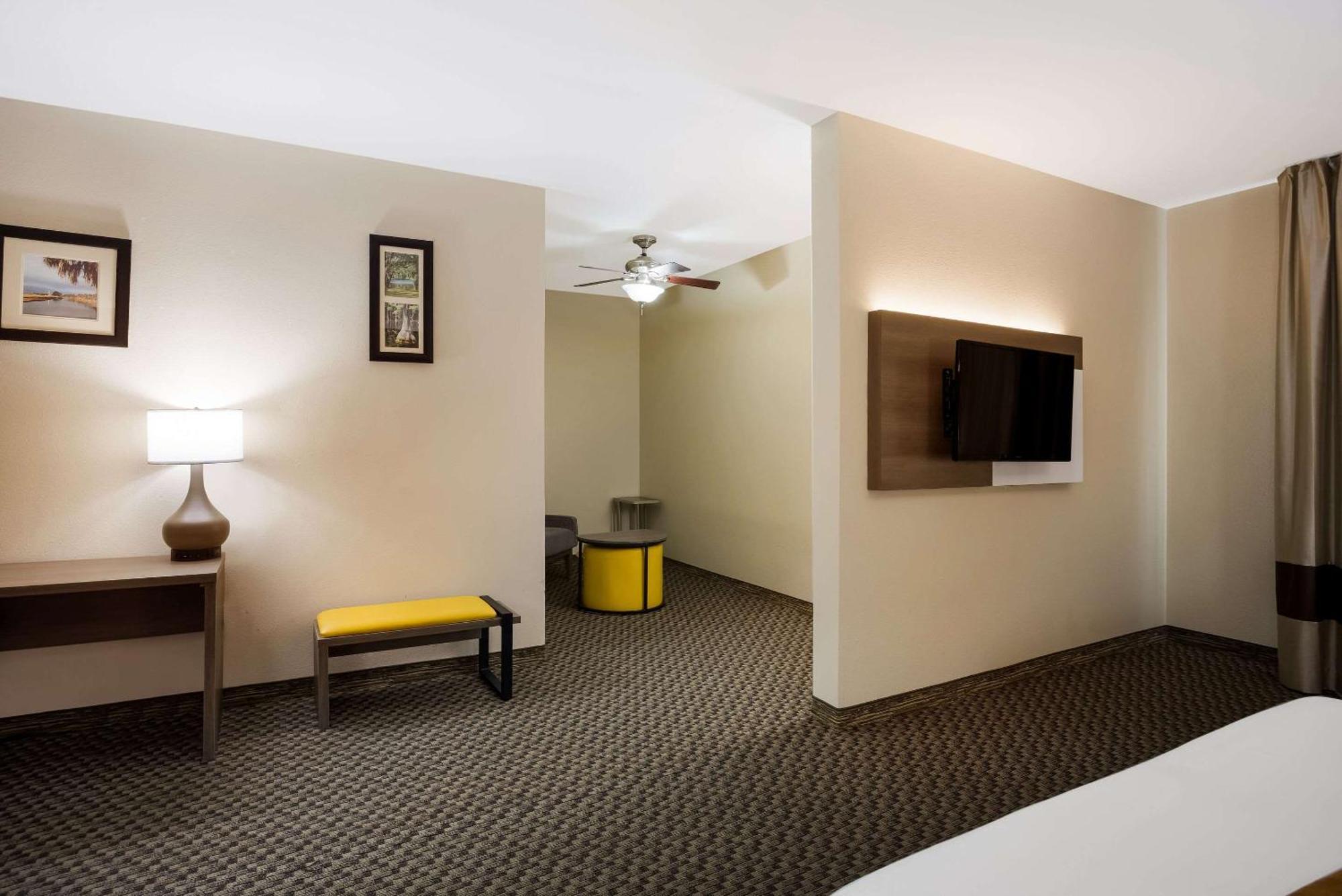 Comfort Inn & Suites Midway - Tallahassee West Εξωτερικό φωτογραφία