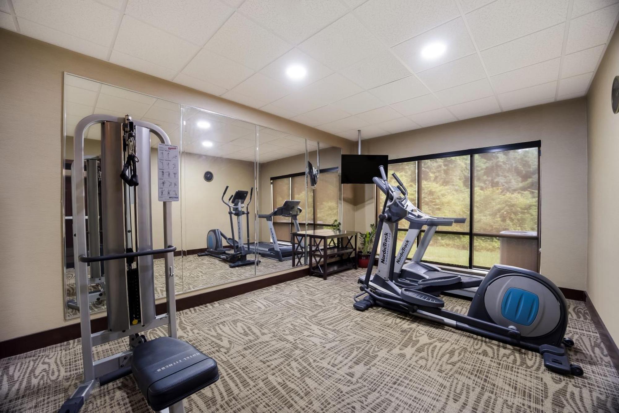 Comfort Inn & Suites Midway - Tallahassee West Εξωτερικό φωτογραφία