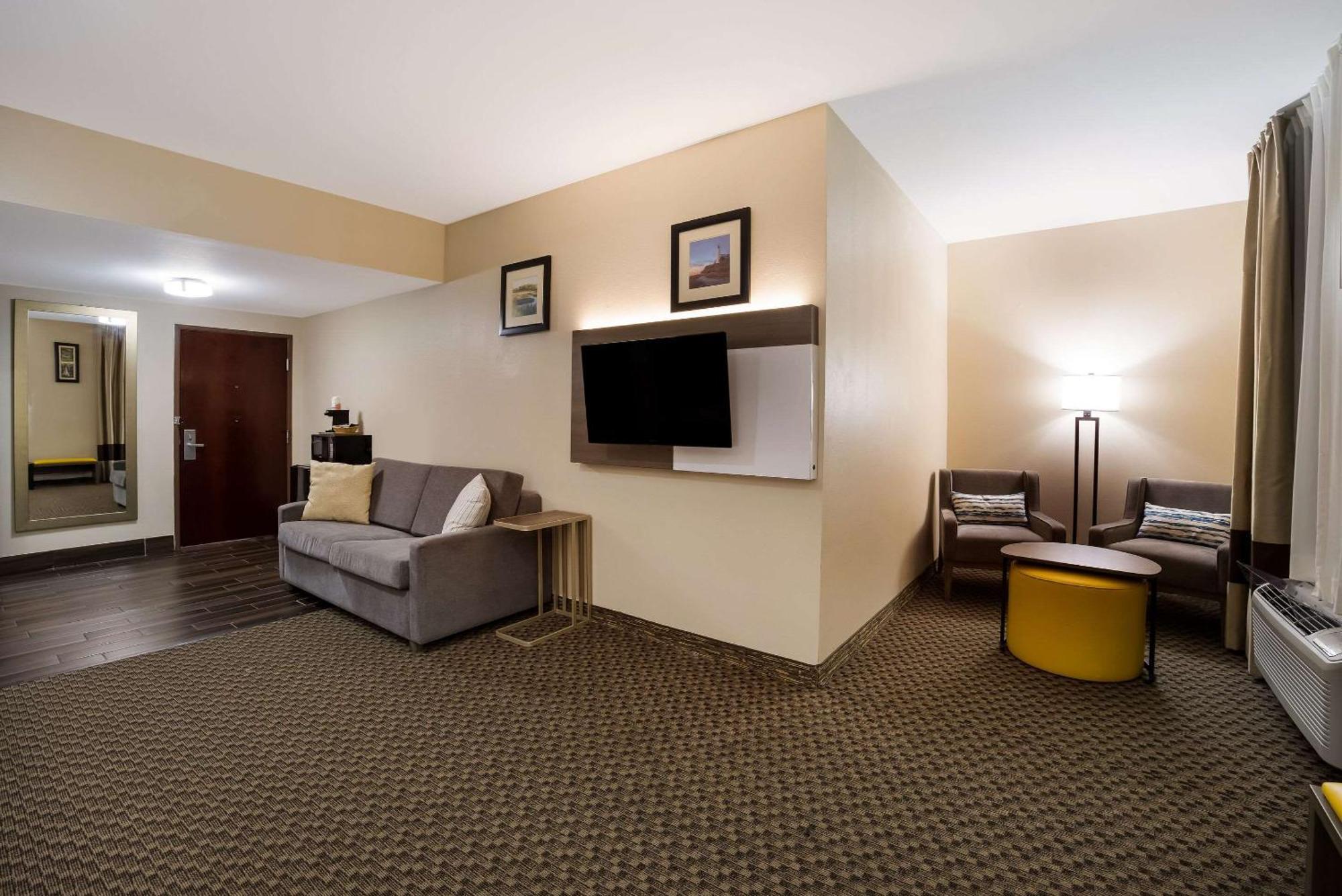 Comfort Inn & Suites Midway - Tallahassee West Εξωτερικό φωτογραφία