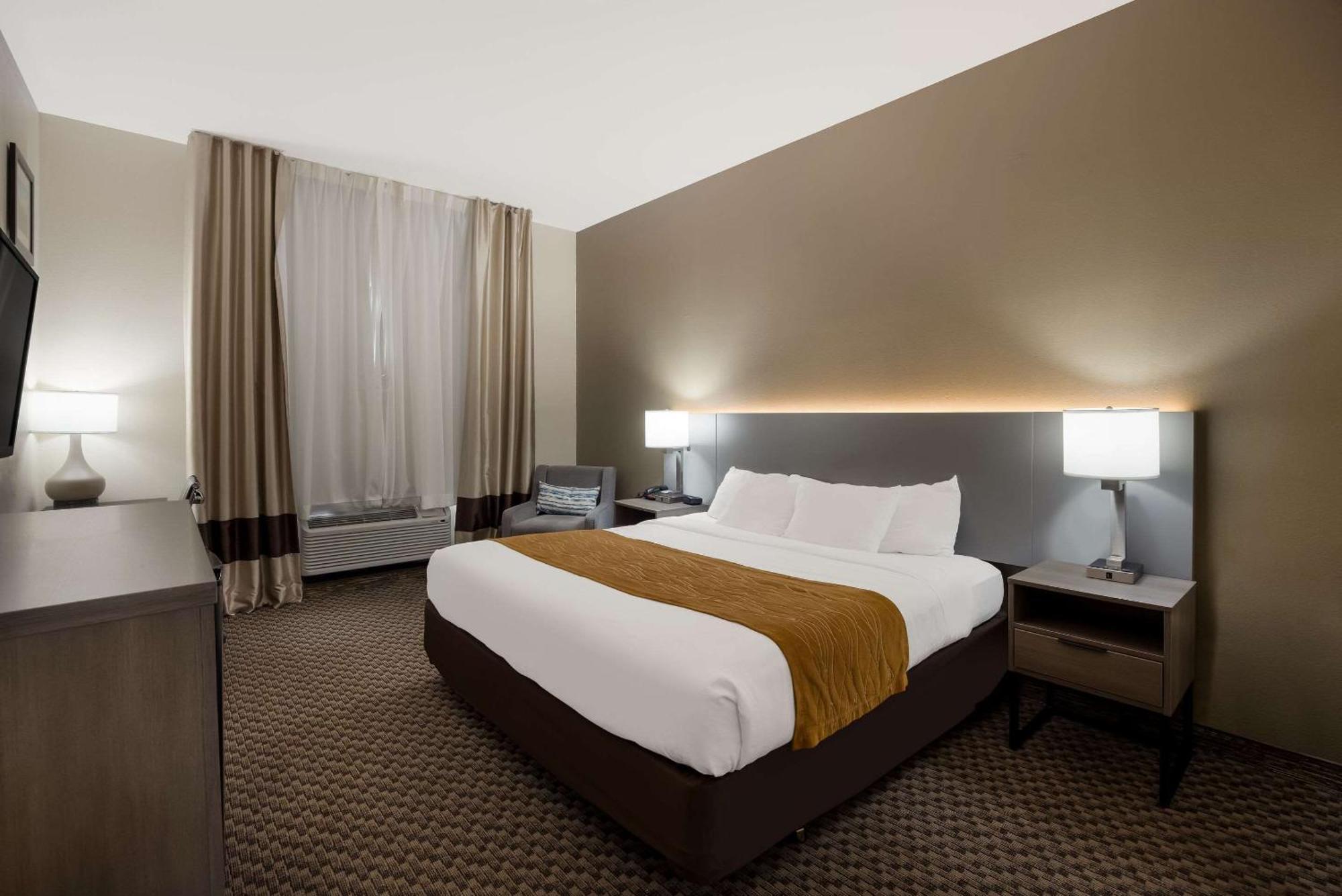 Comfort Inn & Suites Midway - Tallahassee West Εξωτερικό φωτογραφία
