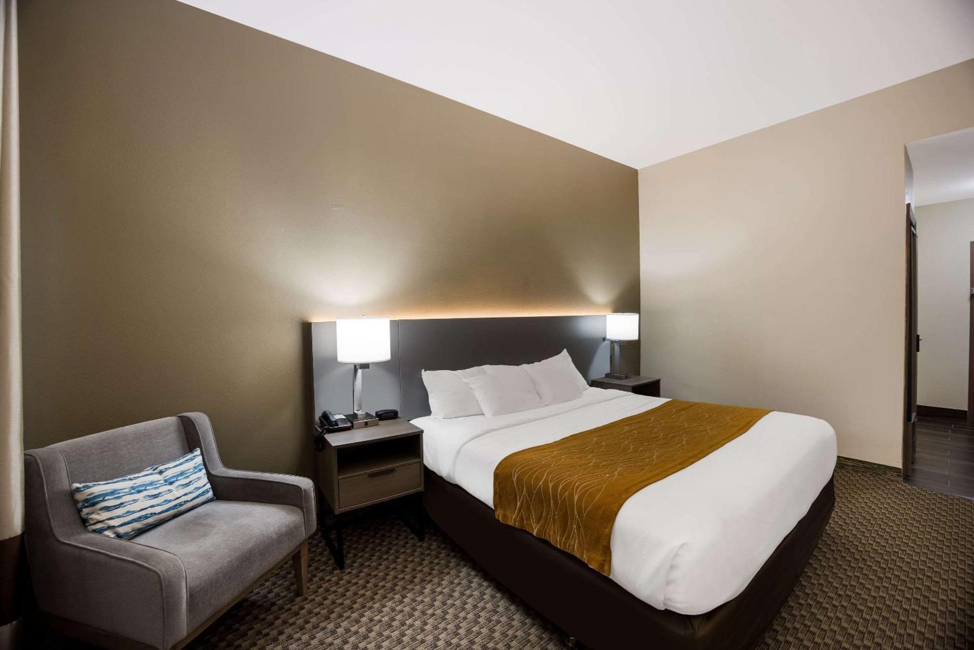 Comfort Inn & Suites Midway - Tallahassee West Εξωτερικό φωτογραφία